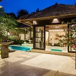9-Br Top Luxury Beachfront Pool Villa Seminyak Bali