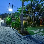 9-Br Top Luxury Beachfront Pool Villa Seminyak Bali