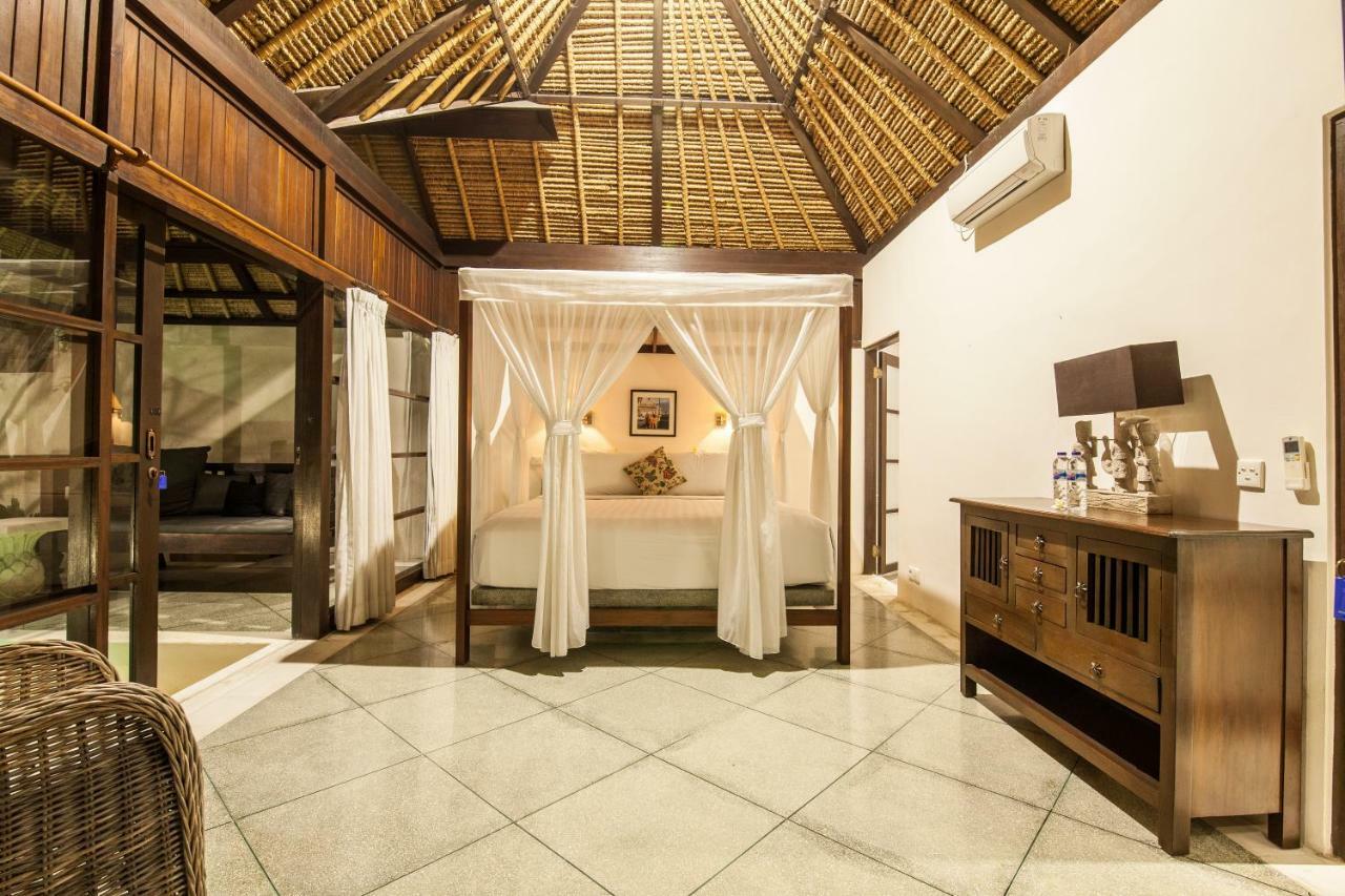 9-br Top Luxury Beachfront Pool Bali Seminyak (Bali)